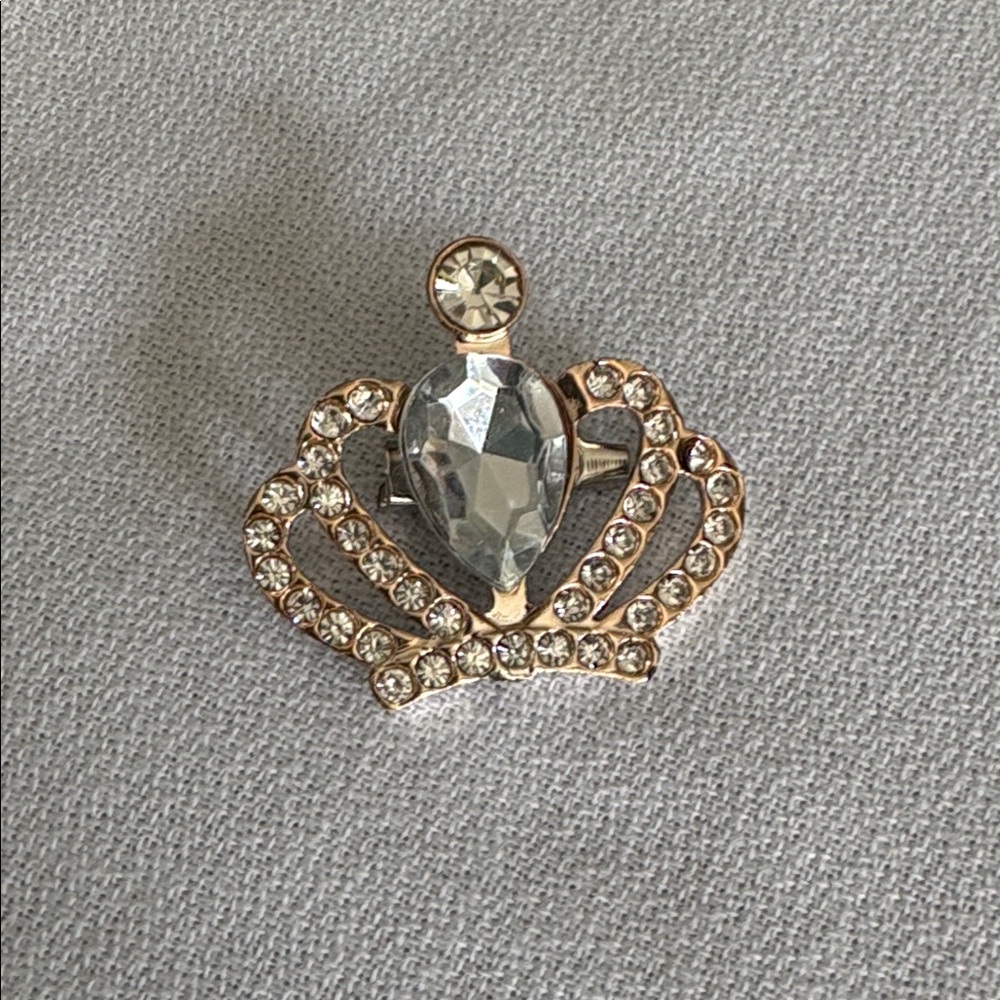 Elegant Gold and Silver Crown Brooch or Sock Charm